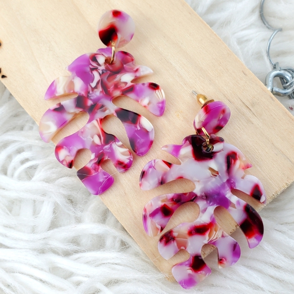 💫5/$25 Stunning Boho Leaf Earrings